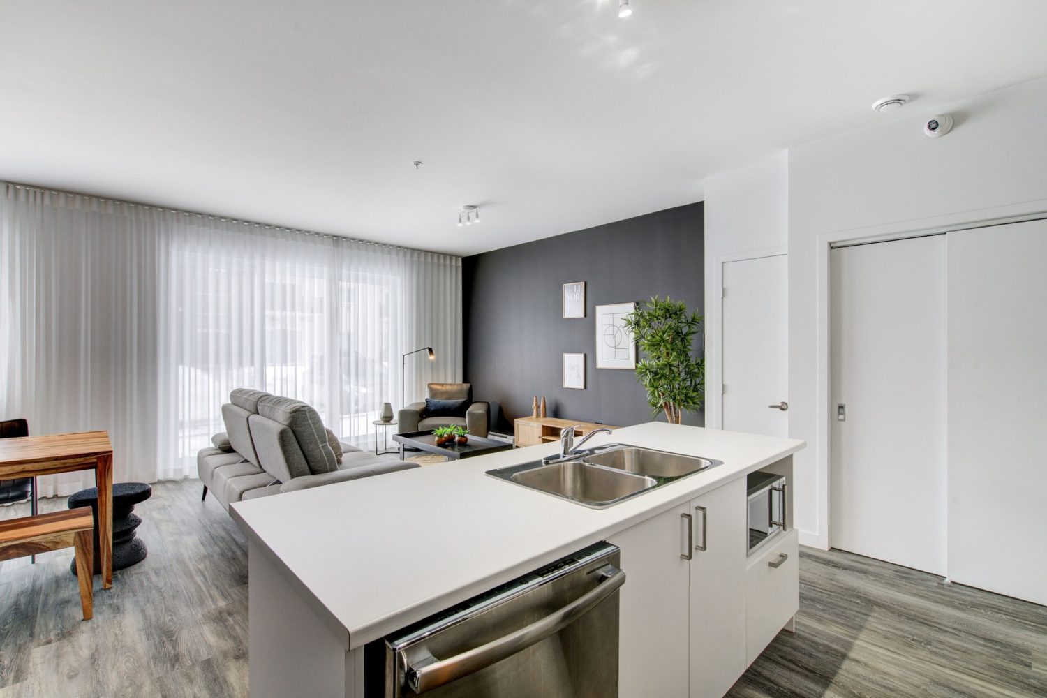 103-150-rue-de-la-ma-onnerie-ch-teauguay-6