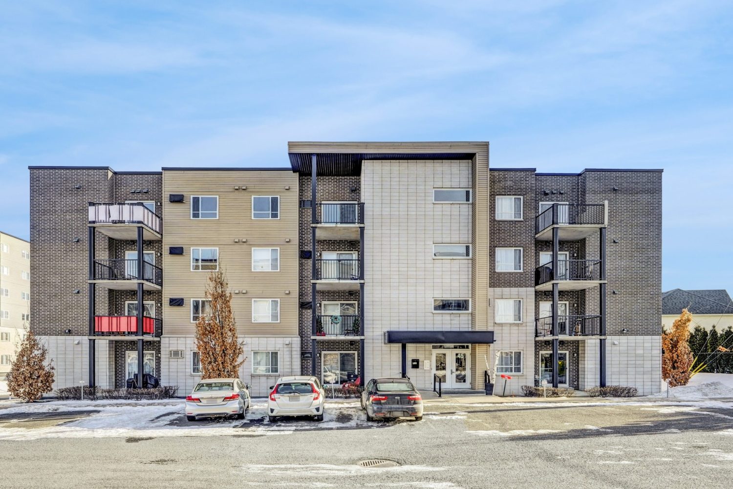 201-41-rue-saint-denis-ch-teauguay-1