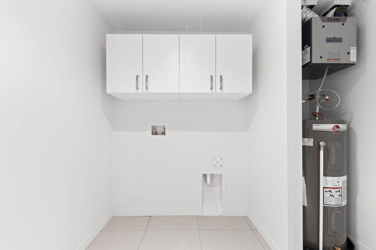 LUXImageSolution-Unite412-155RuedelaMaconnerie-16