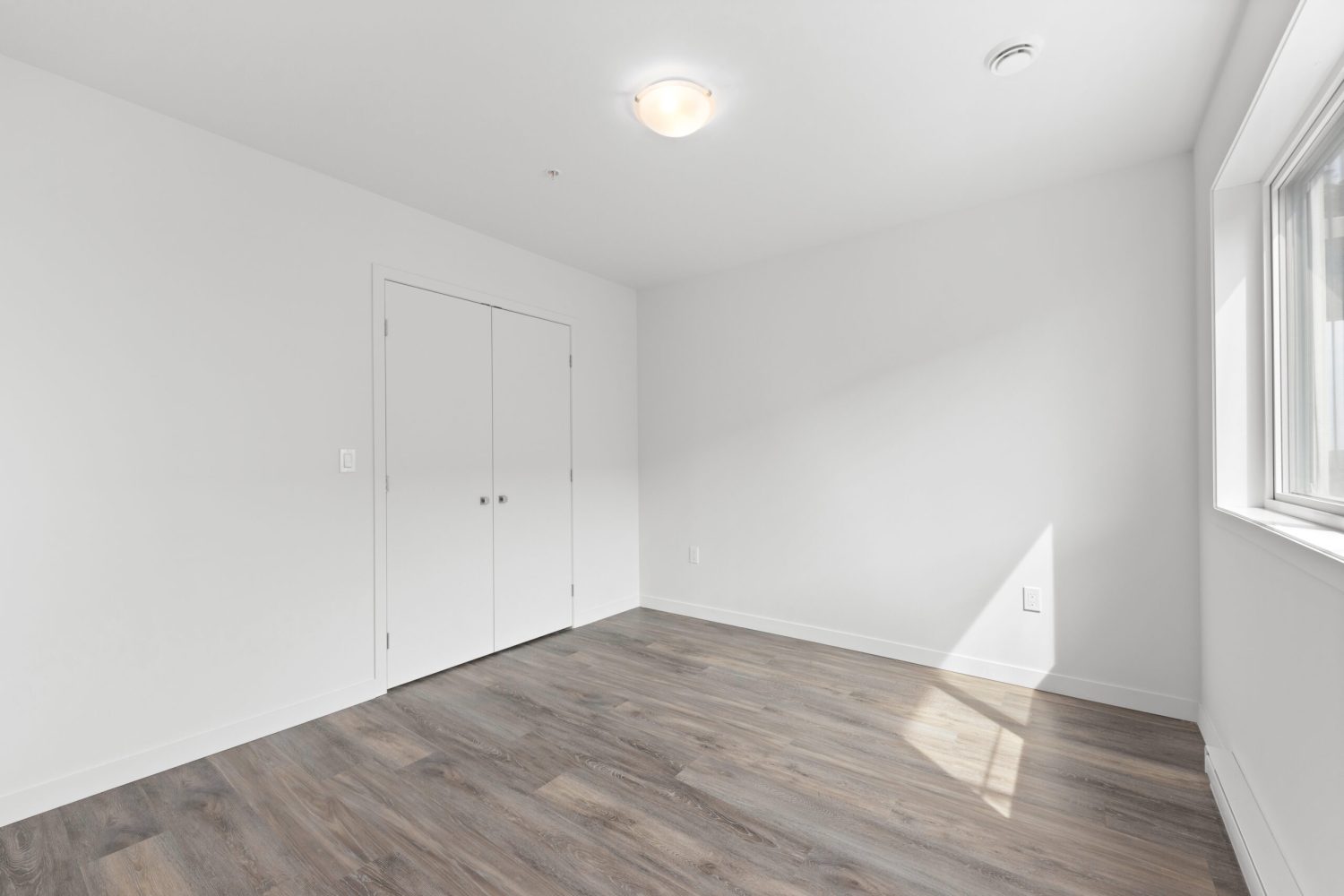 LUXImageSolution-Unite412-155RuedelaMaconnerie-18