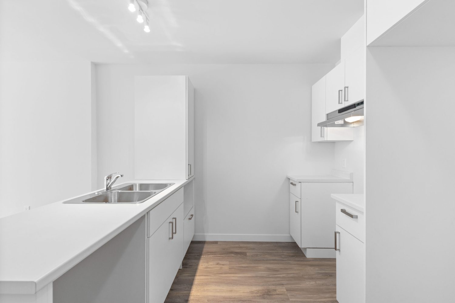 LUXImageSolution-Unite412-155RuedelaMaconnerie-2